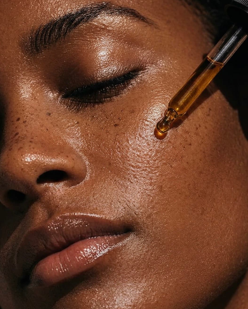 Luminary Face Oil by Luxurvin